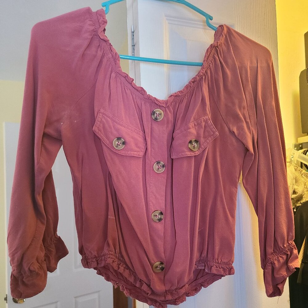 Off the shoulder Shirt